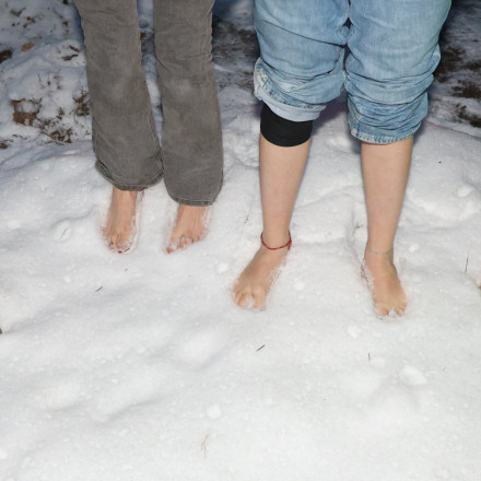 füße im schnee